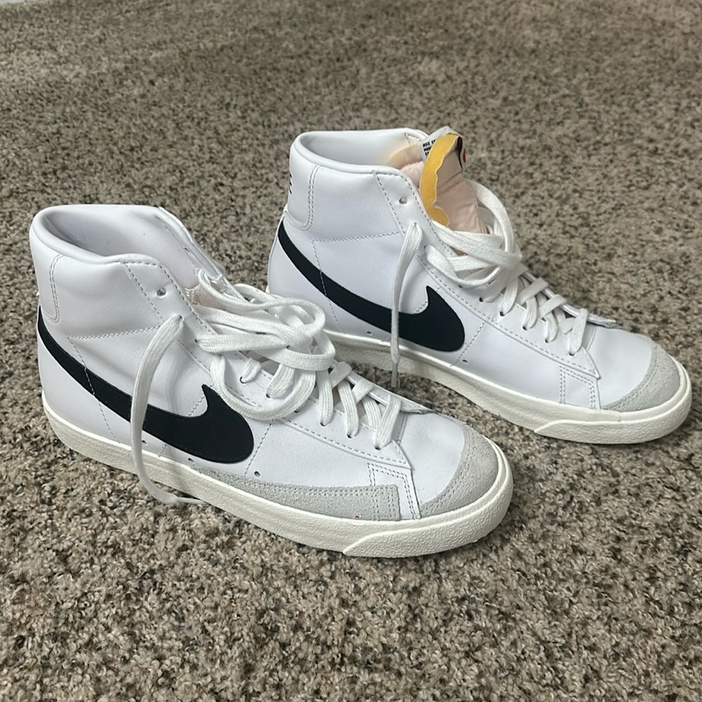 BRAND NEW Nikes